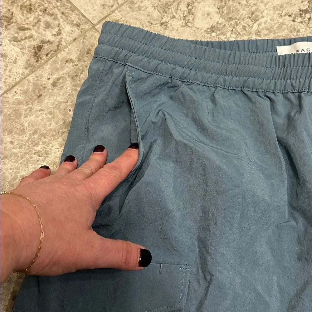 Pacsun Men’s Nylon Cargo Shorts Blue NEW Large Elastic Waist Casual Streetwear